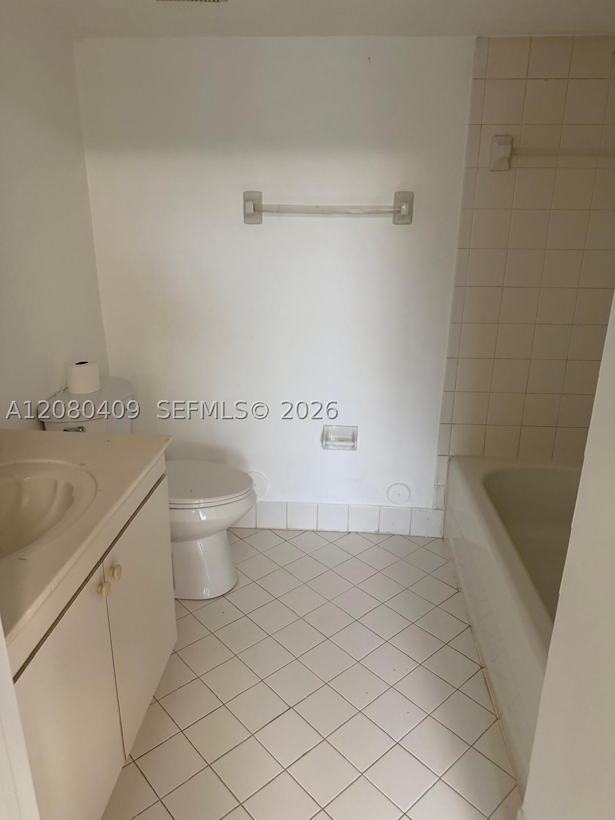 2900 SE 12th Rd #101-28, Homestead FL 33035