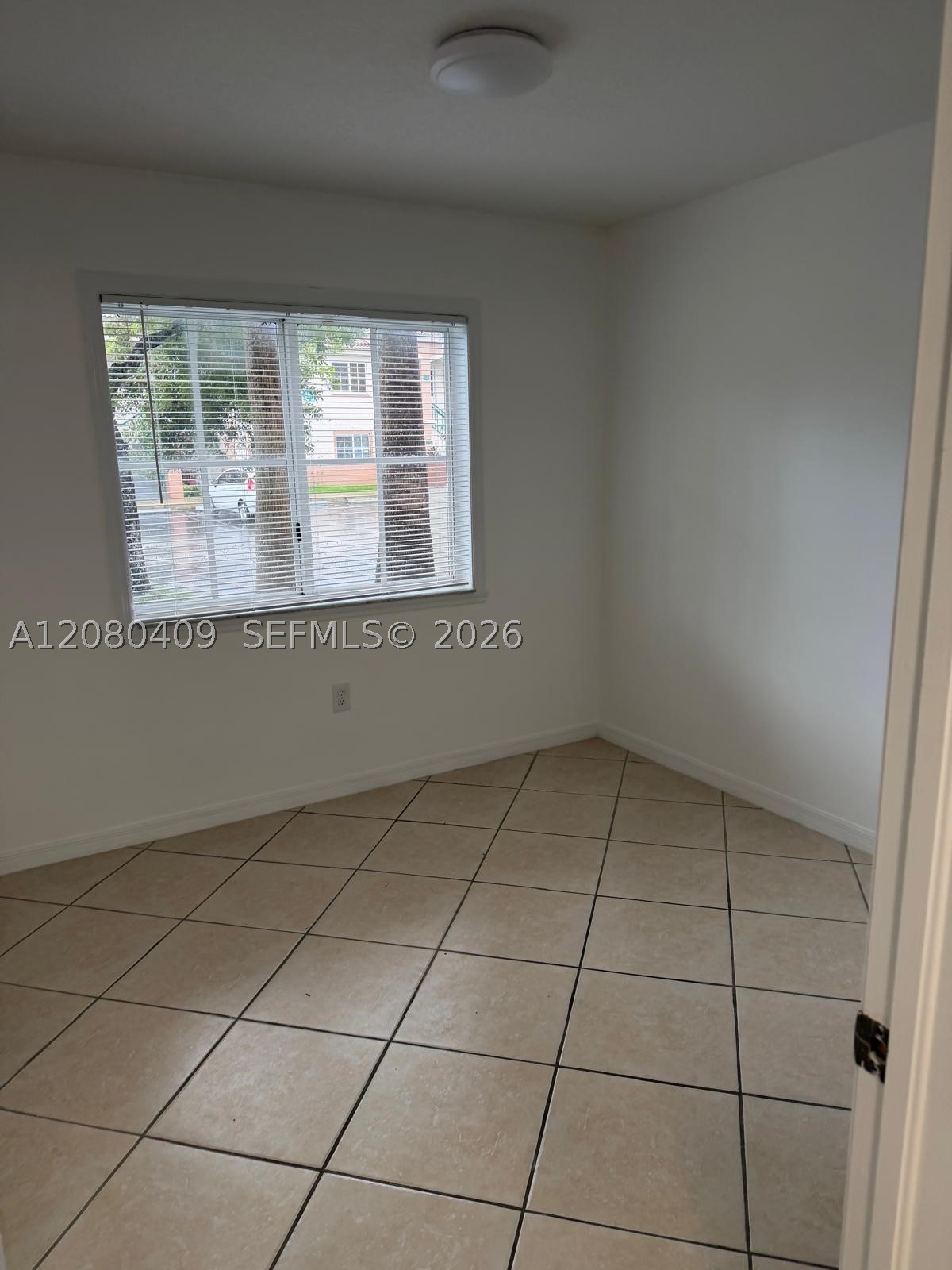 2900 SE 12th Rd #101-28, Homestead FL 33035
