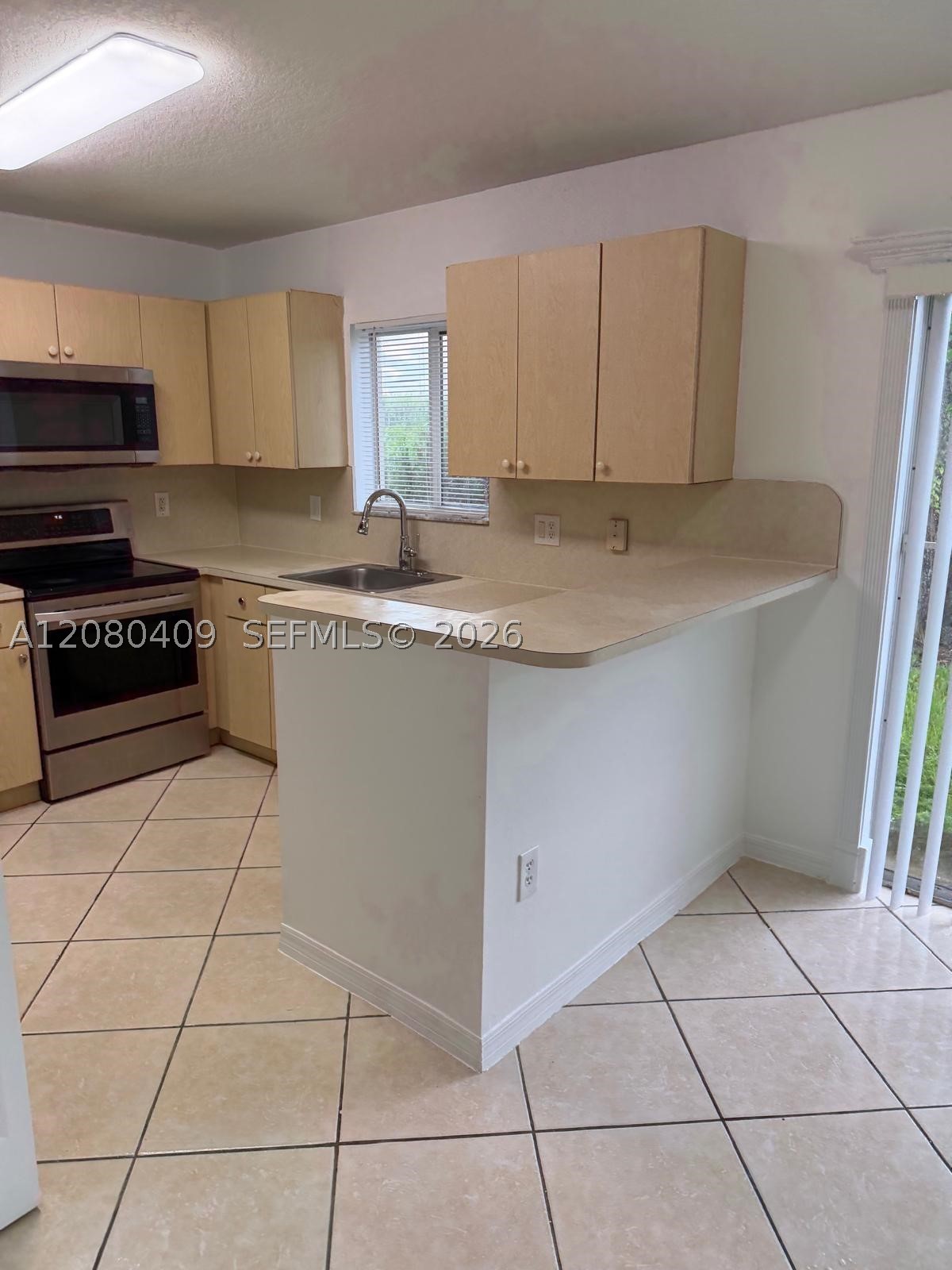 2900 SE 12th Rd #101-28, Homestead FL 33035