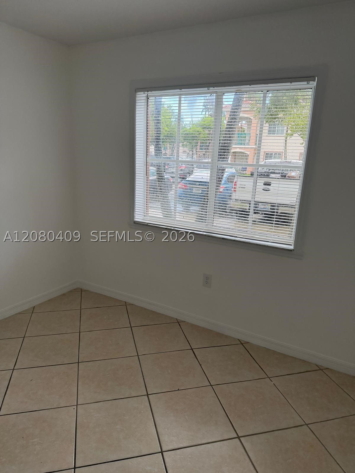 2900 SE 12th Rd #101-28, Homestead FL 33035