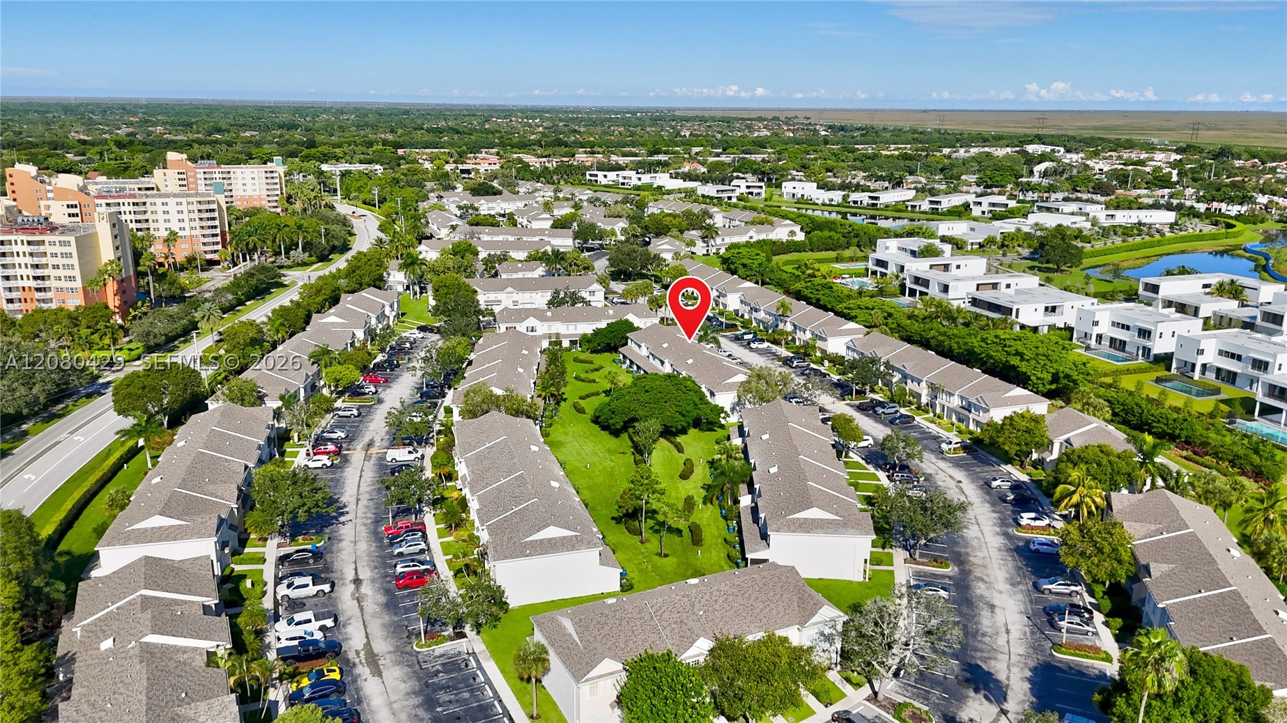 16676 Hemingway Dr, Weston FL 33326