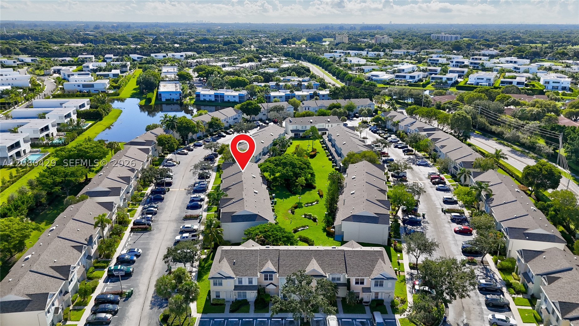 16676 Hemingway Dr, Weston FL 33326