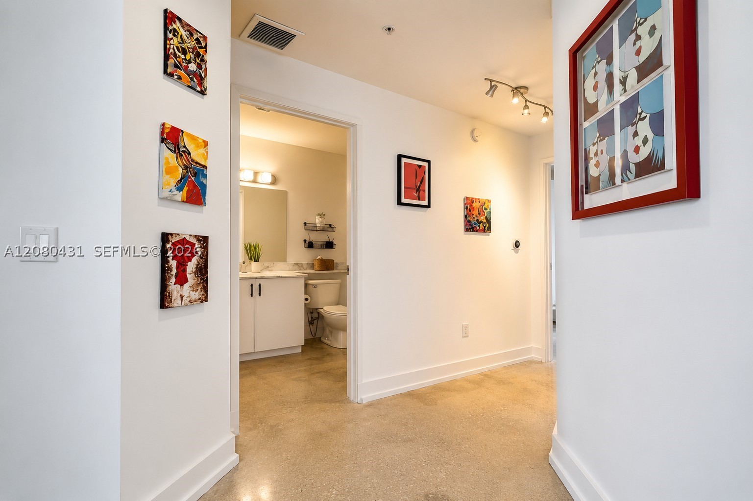 234 NE 3rd St #2107, Miami FL 33132