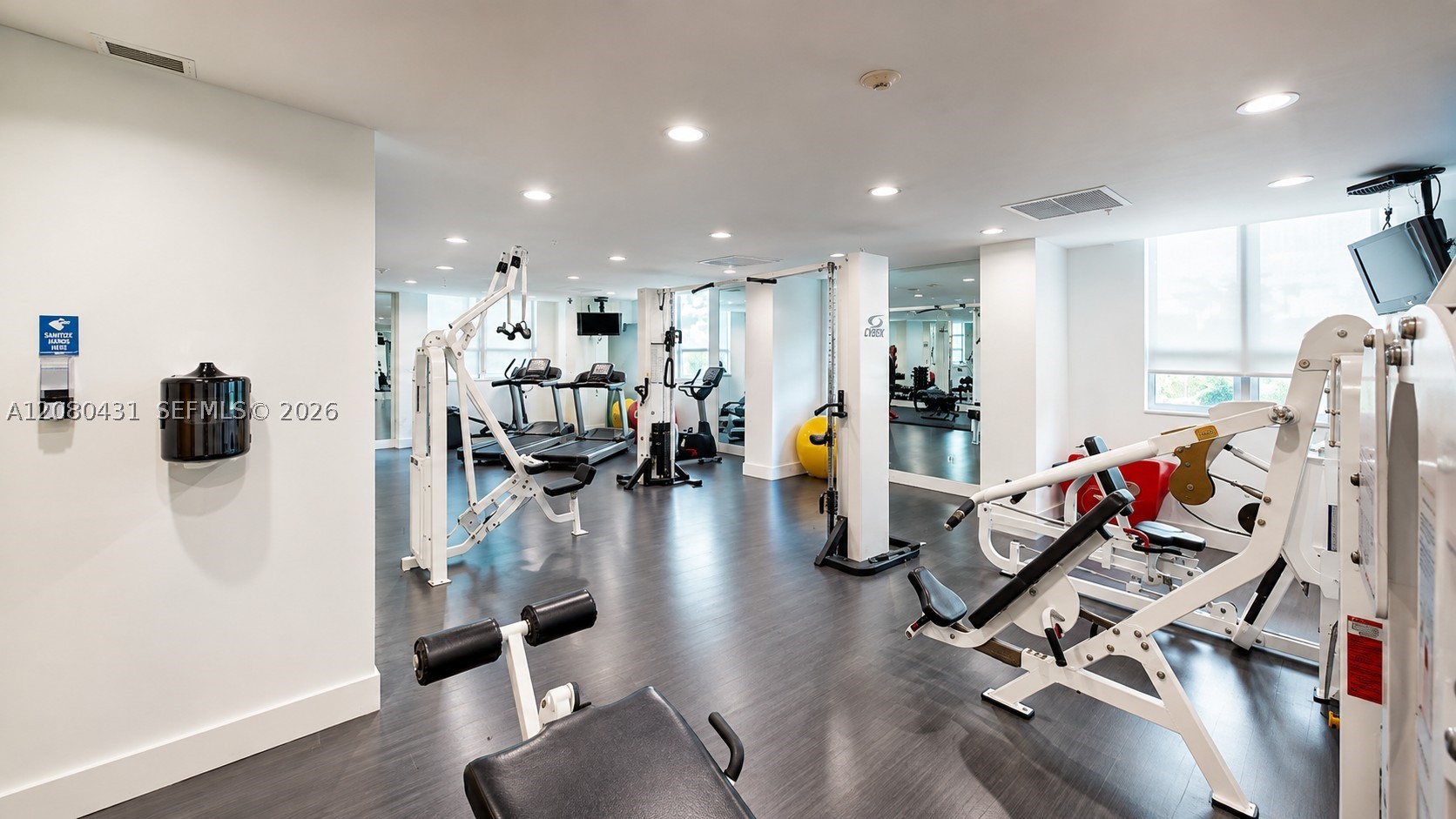 234 NE 3rd St #2107, Miami FL 33132