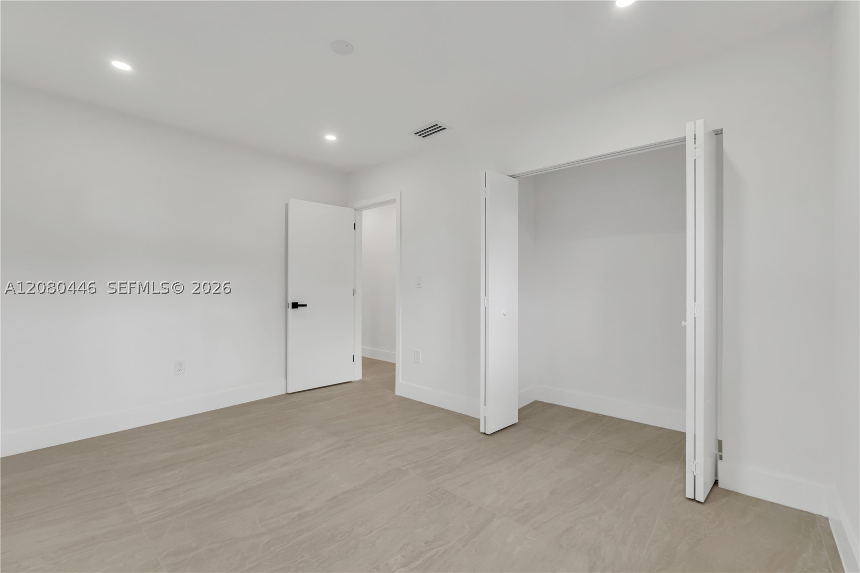6235 SW 24th St, Miami FL 33147
