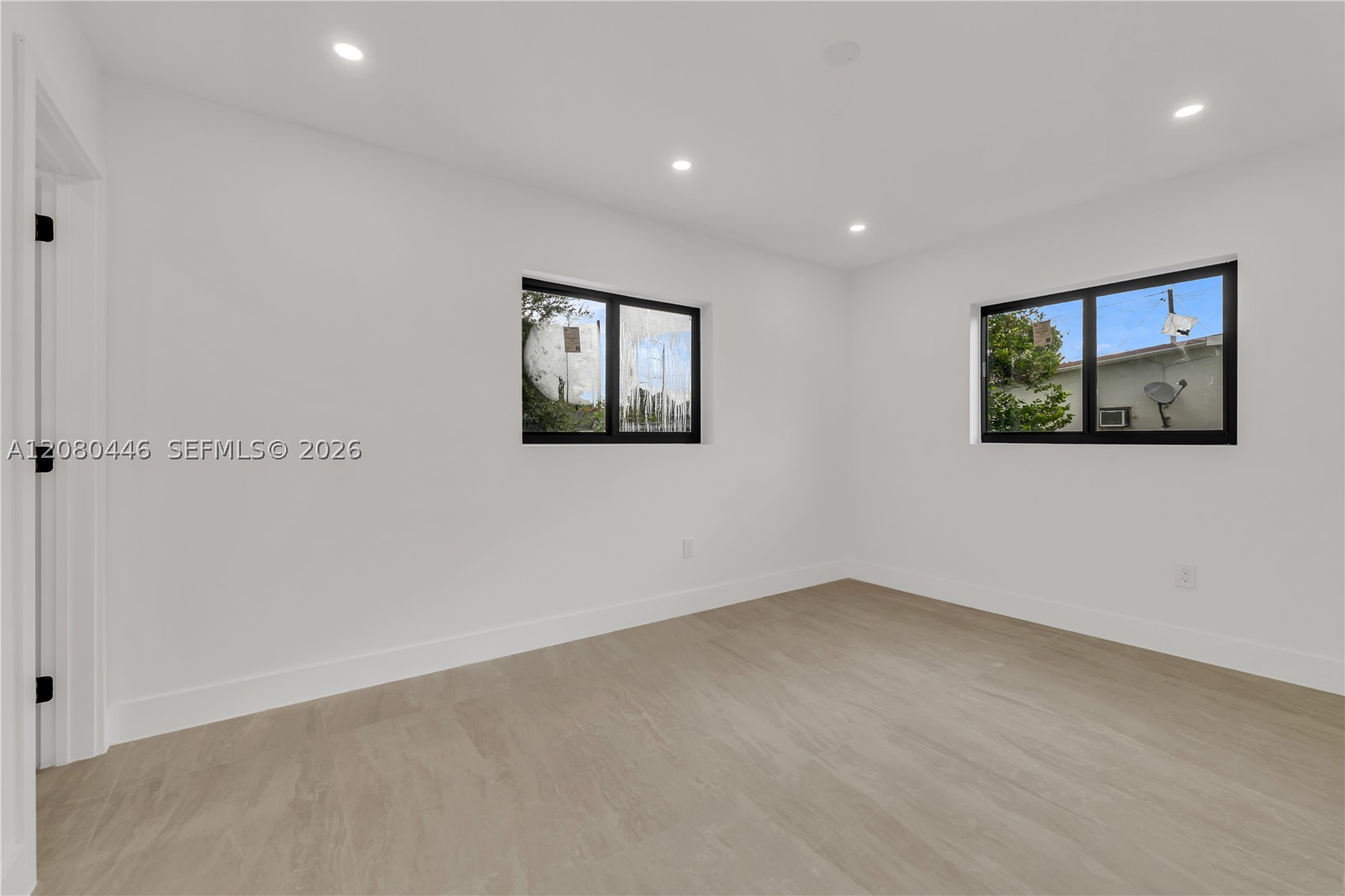 6235 SW 24th St, Miami FL 33147