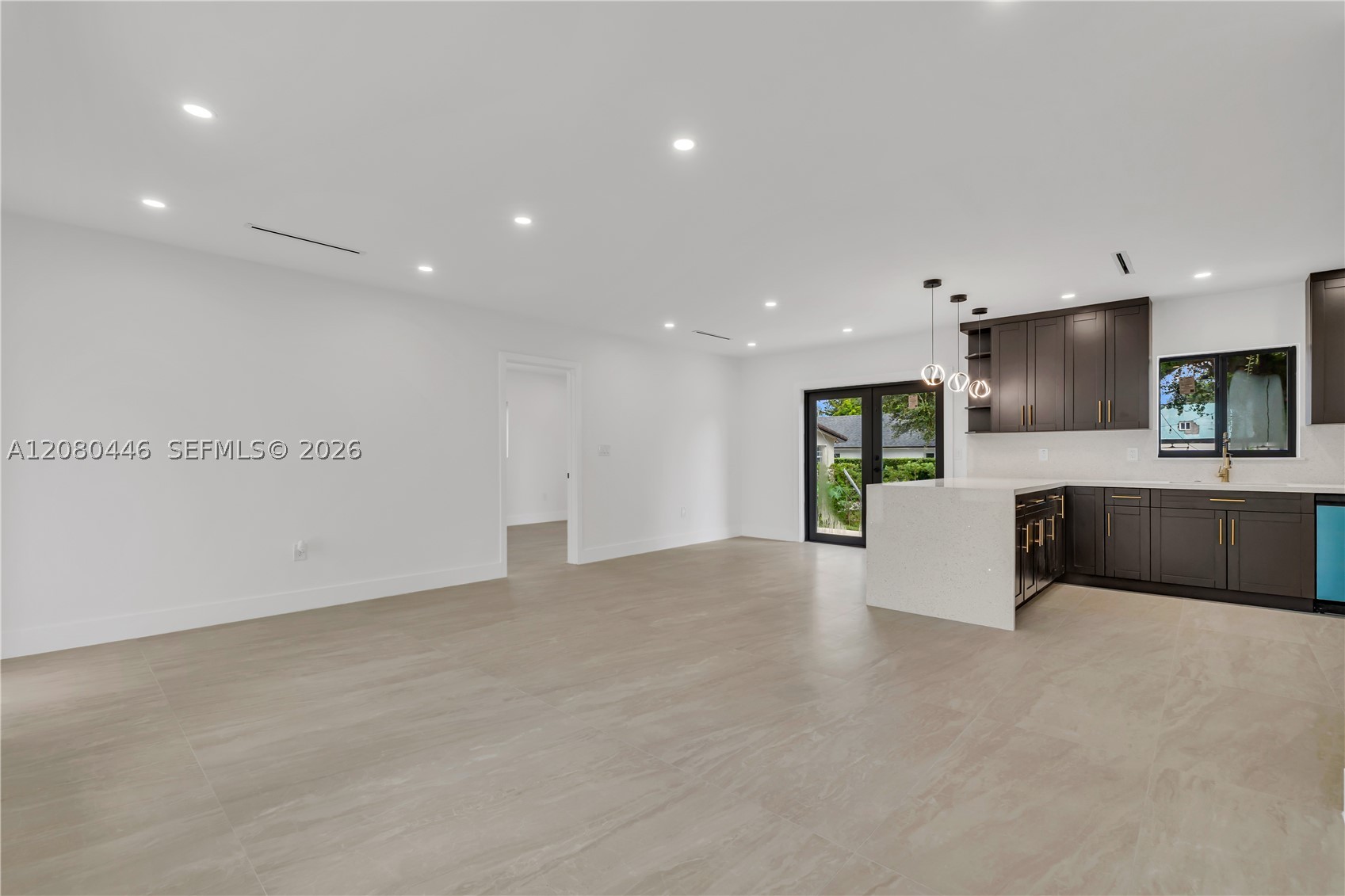 6235 SW 24th St, Miami FL 33147