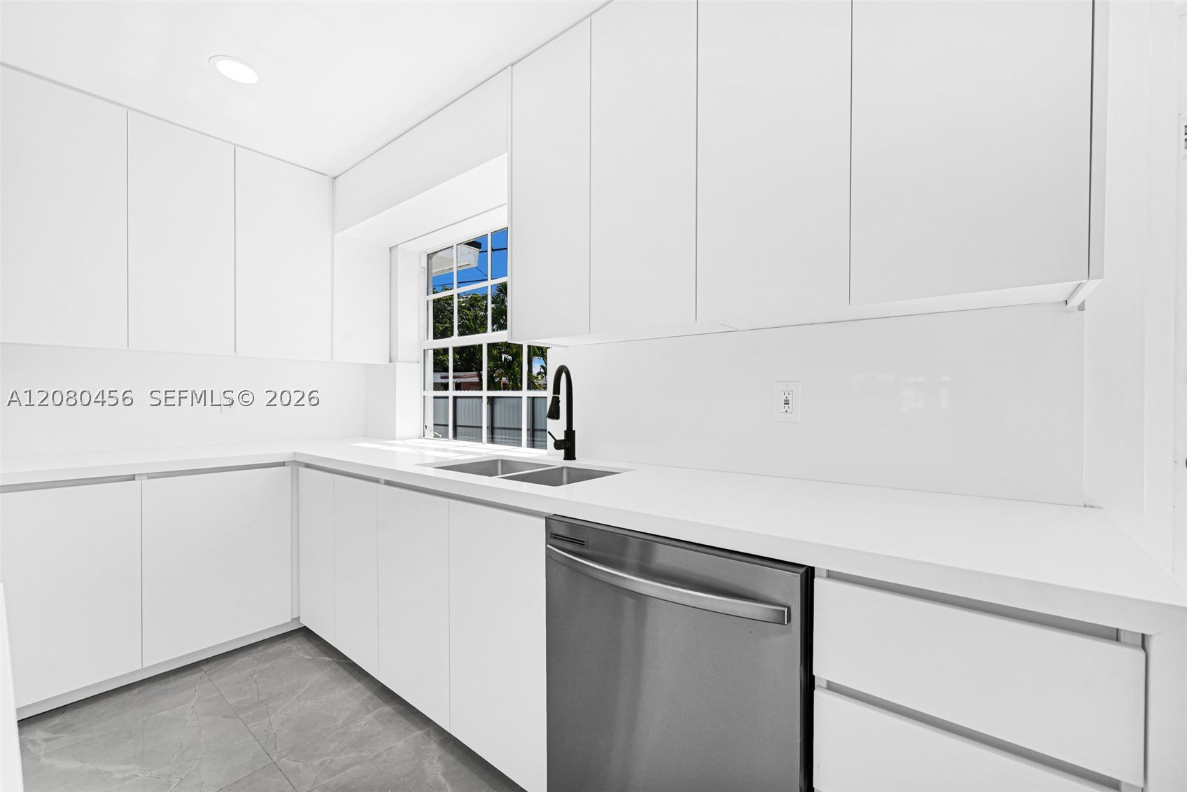 4040 SW 108th Ave, Miami FL 33165