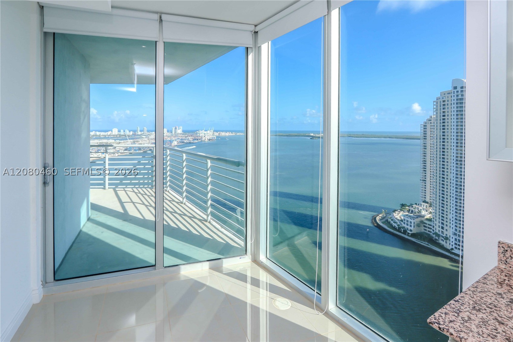 335 S Biscayne Blvd #3709, Miami FL 33131