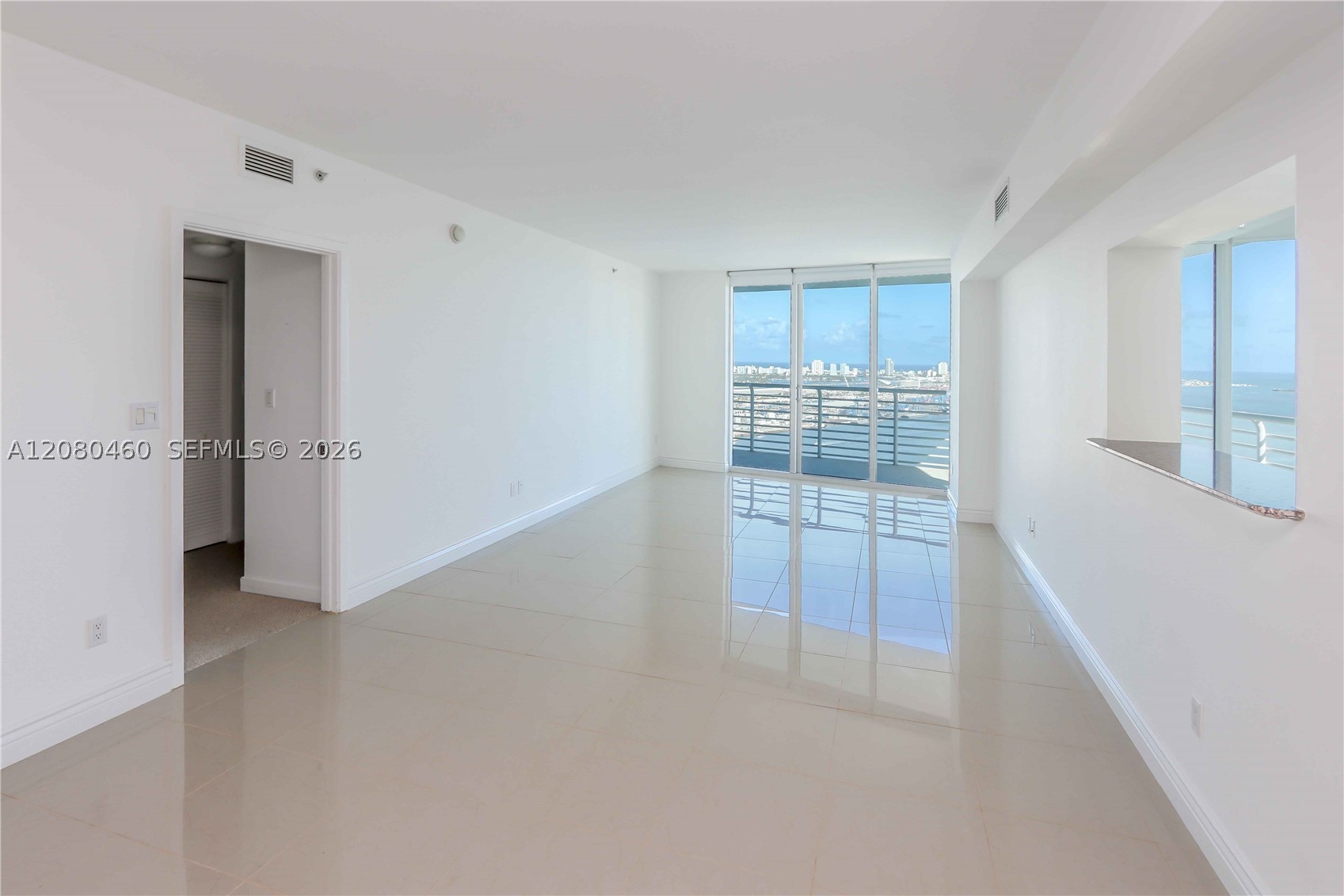 335 S Biscayne Blvd #3709, Miami FL 33131
