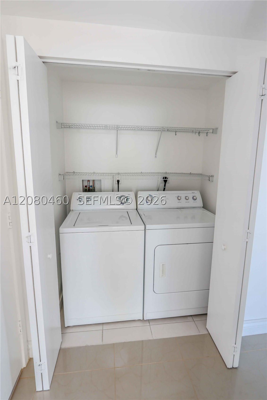 335 S Biscayne Blvd #3709, Miami FL 33131