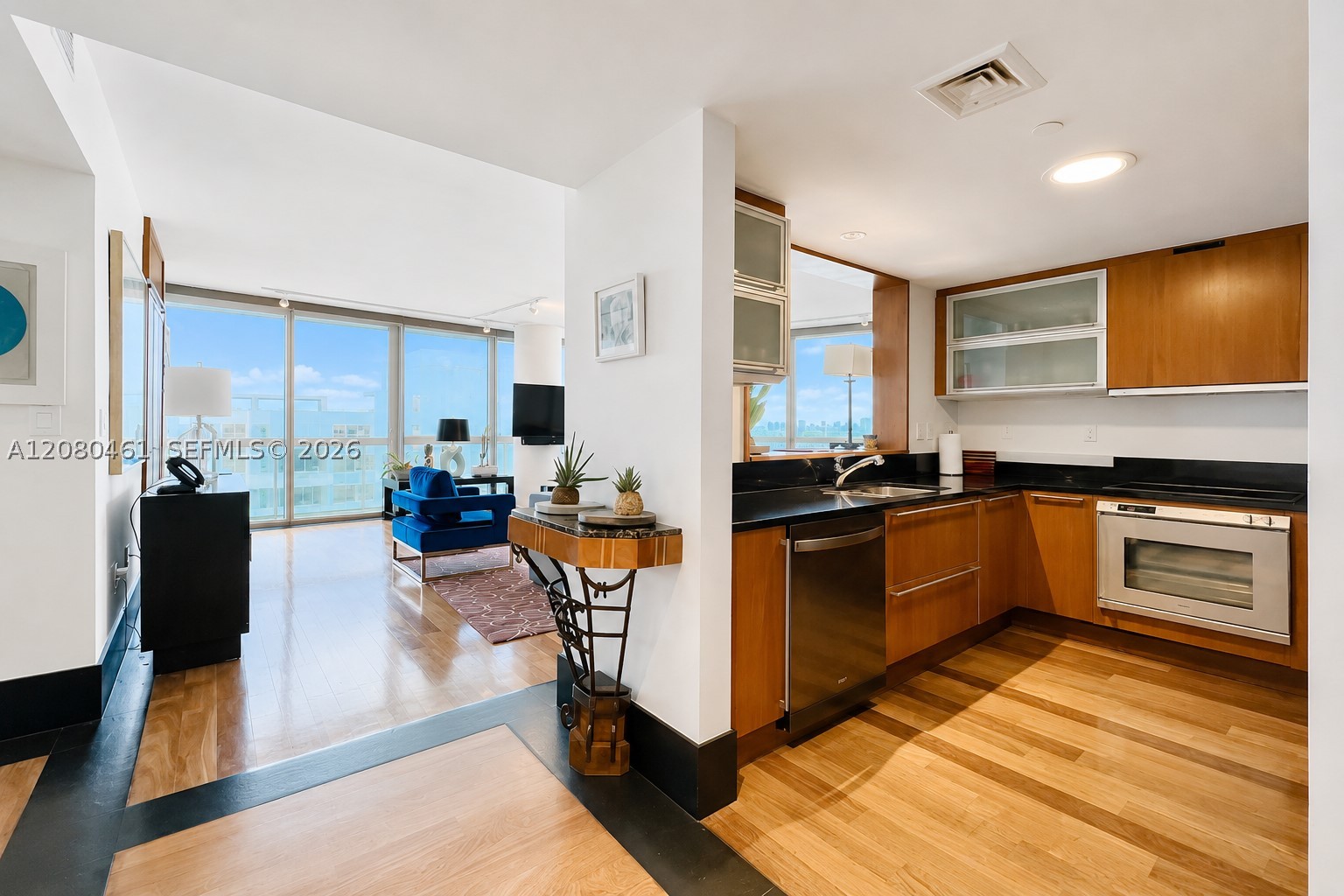 101 20th St #2506, Miami Beach FL 33139