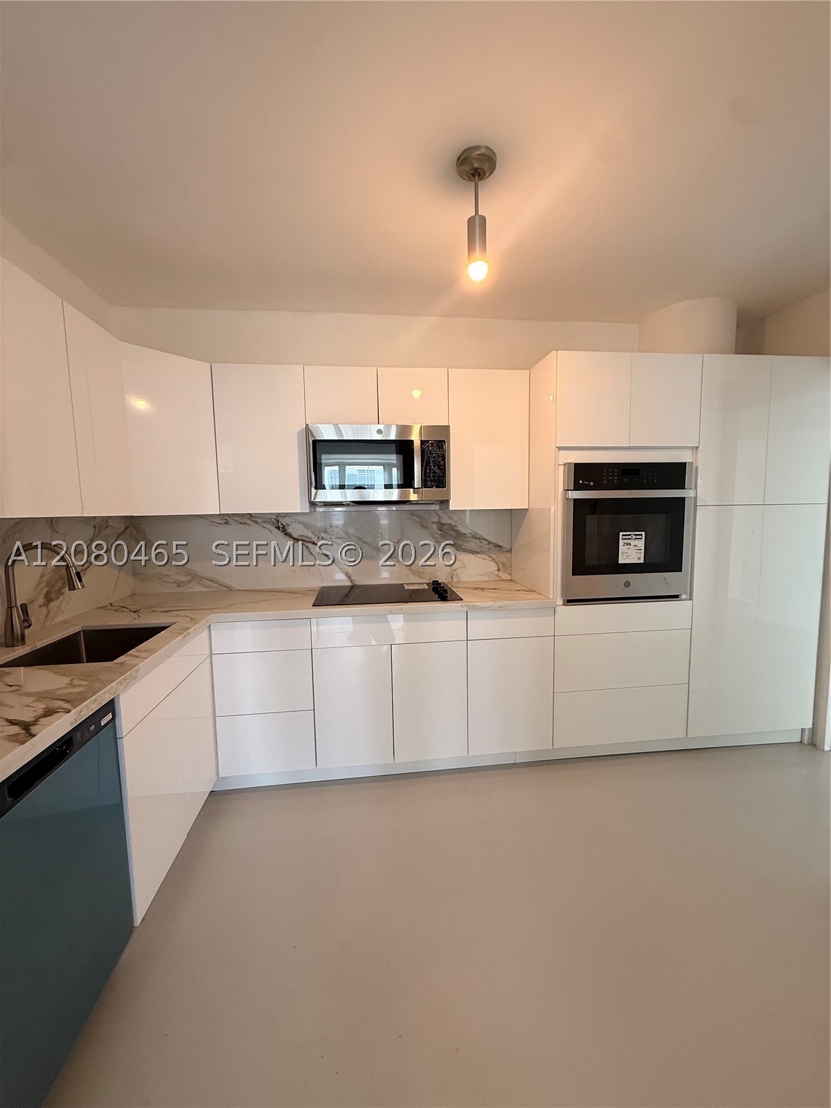 900 Bay Dr #722, Miami Beach FL 33141