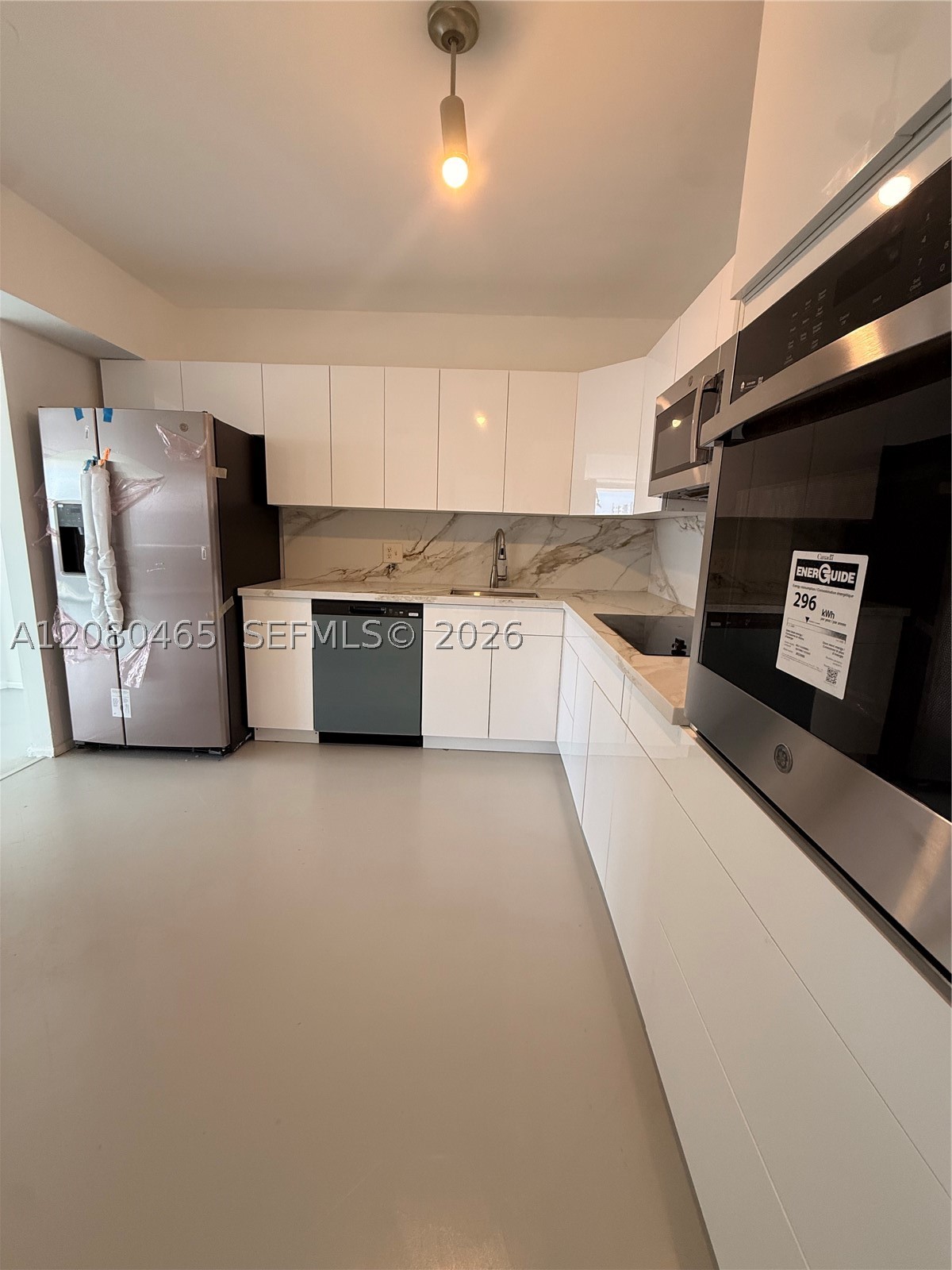 900 Bay Dr #722, Miami Beach FL 33141