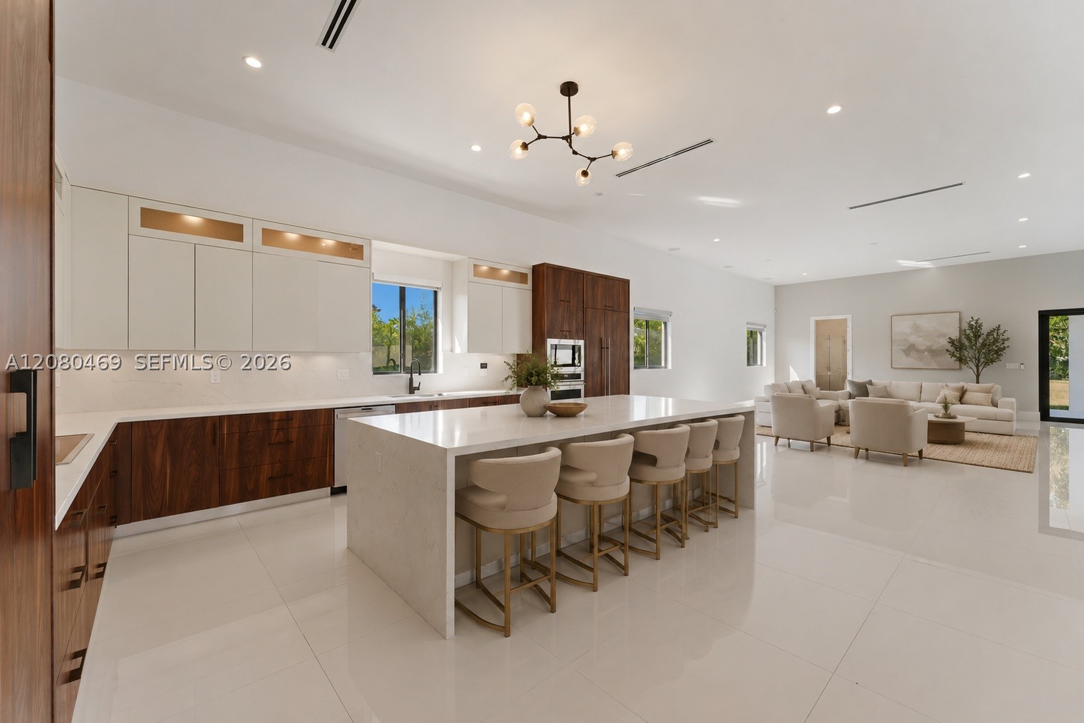 10005 SW 66th St, Miami FL 33173