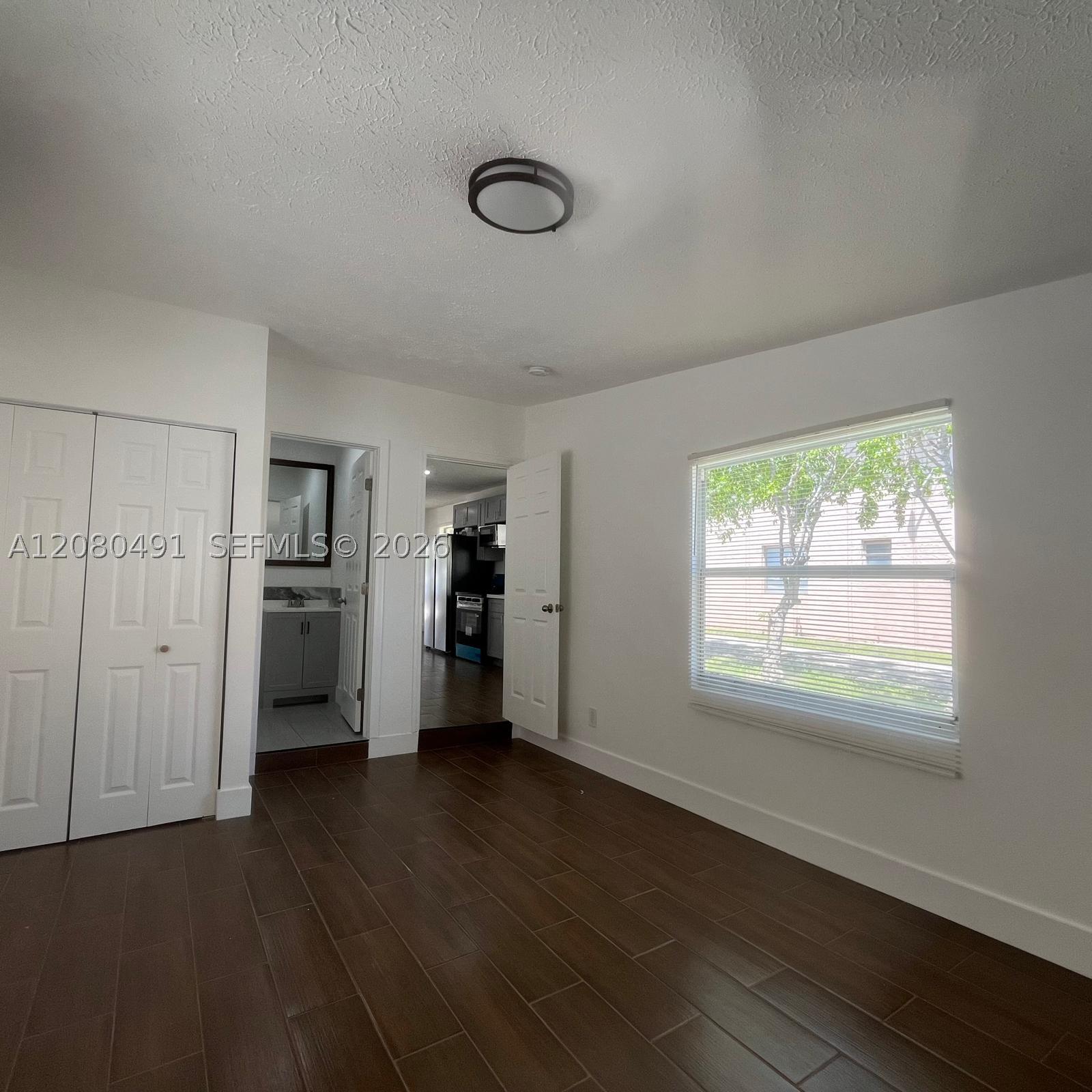 8 S C St, Lake Worth FL 33460