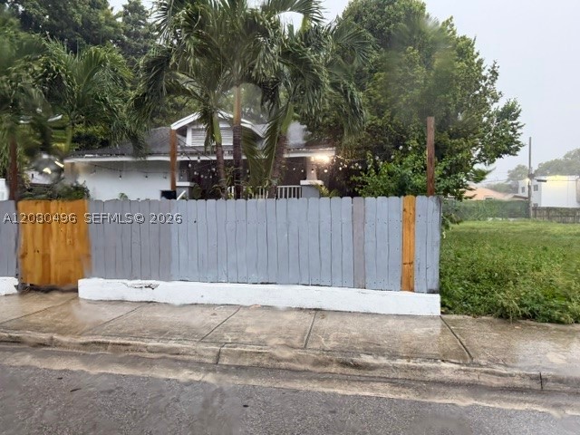 812 NW 29th Ter, Miami FL 33127