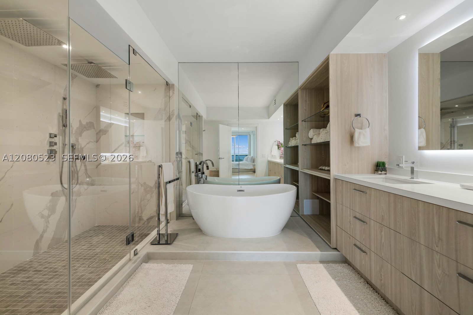 450 Alton Rd #2505, Miami Beach FL 33139