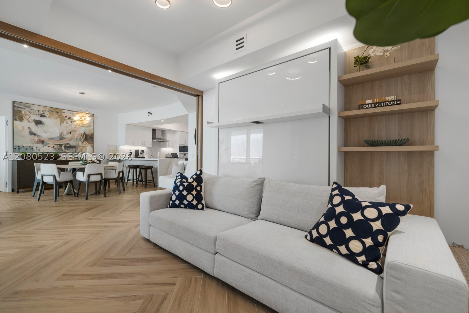 450 Alton Rd #2505, Miami Beach FL 33139