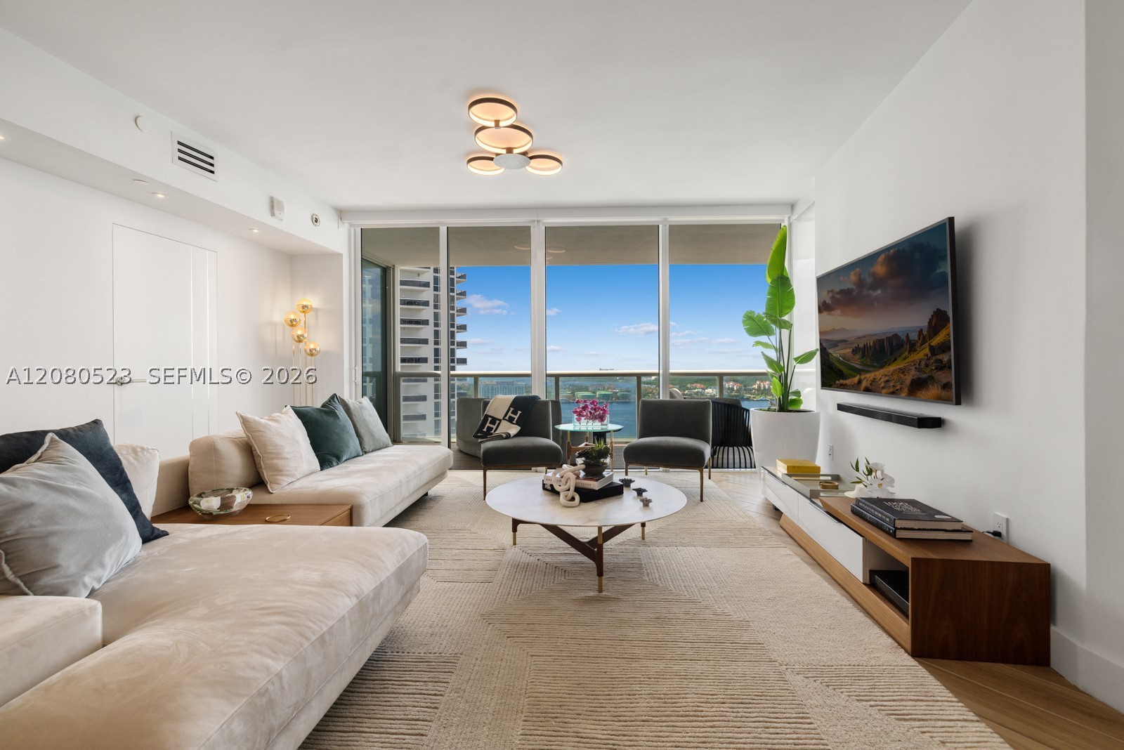 450 Alton Rd #2505, Miami Beach FL 33139