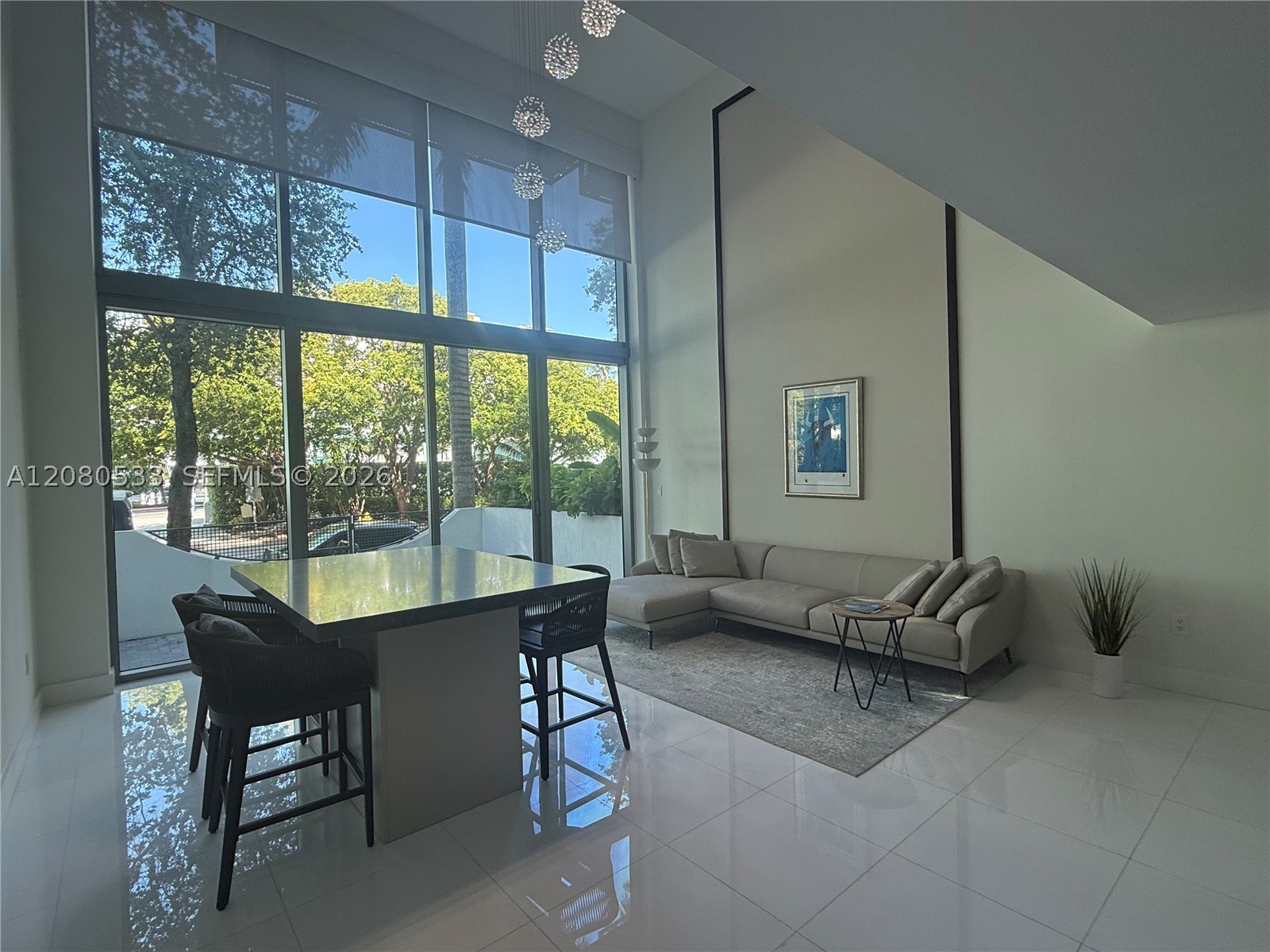 Miami Beach FL 33140 - A12080533
