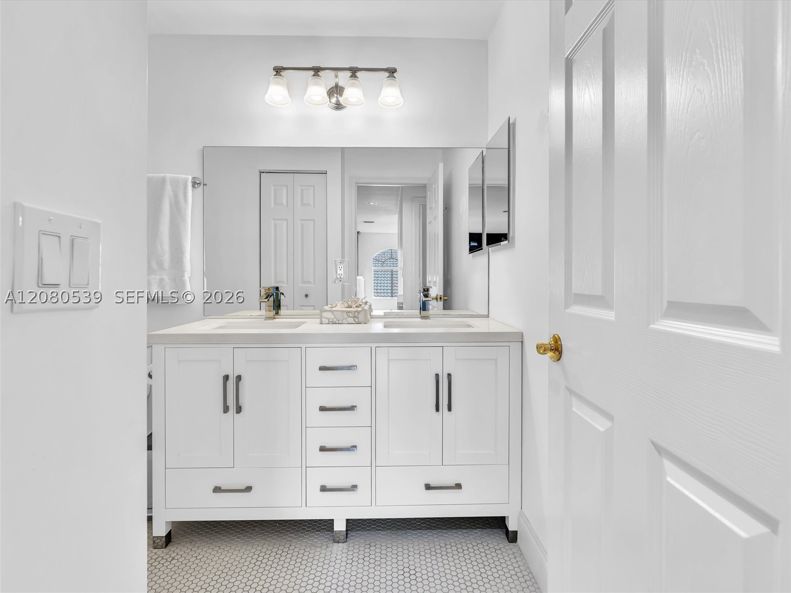 5133 Heron Pl, Coconut Creek FL 33073