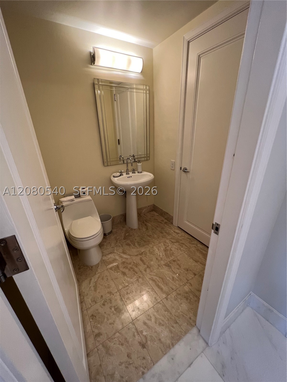 1435 Brickell Ave #3307, Miami FL 33131