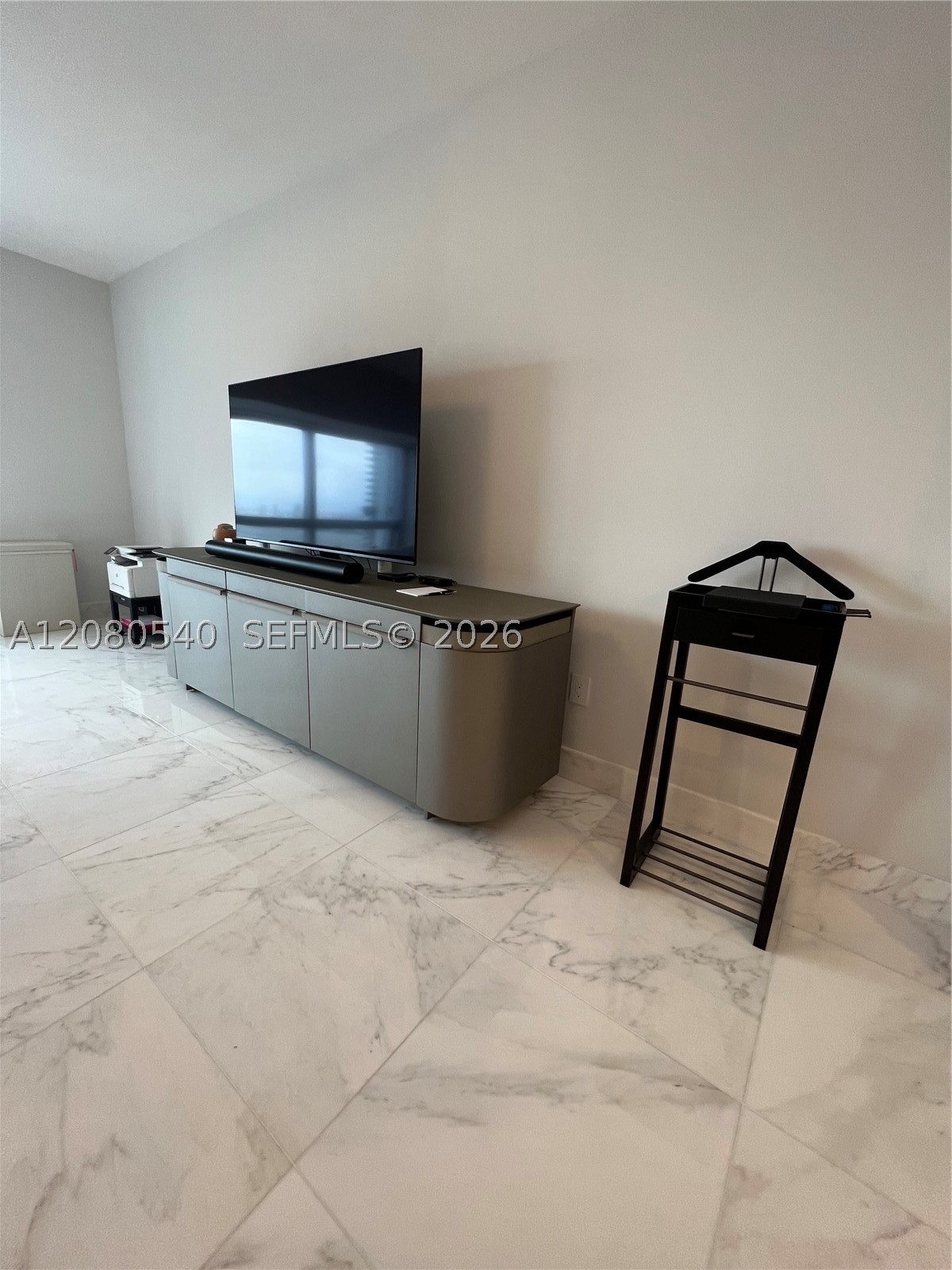 1435 Brickell Ave #3307, Miami FL 33131