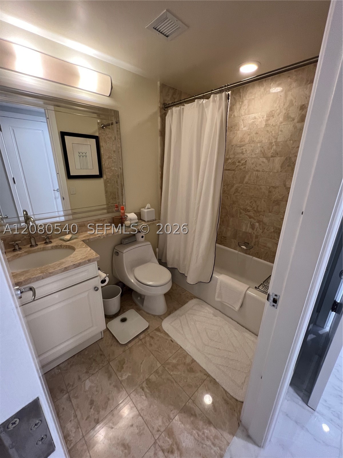 1435 Brickell Ave #3307, Miami FL 33131