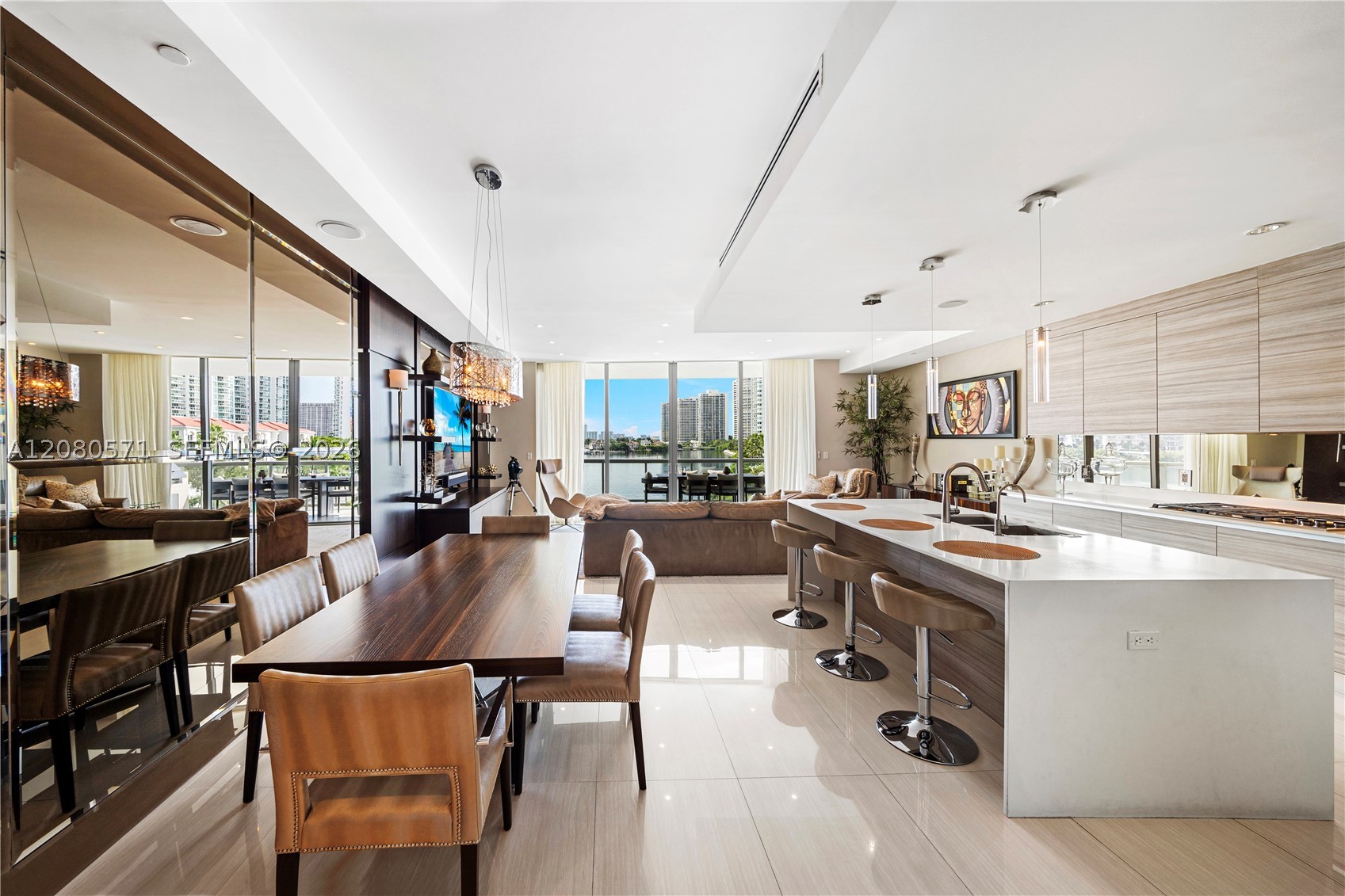 3300 NE 188th St #312, Aventura FL 33180
