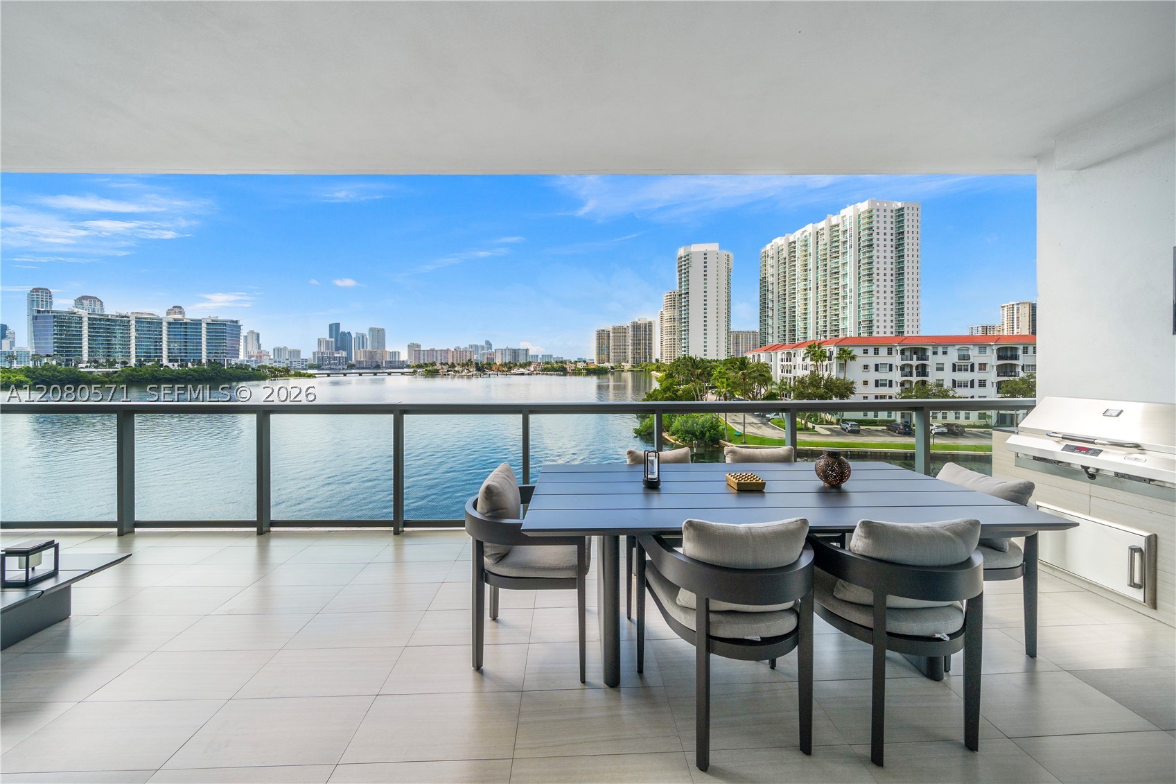 3300 NE 188th St #312, Aventura FL 33180
