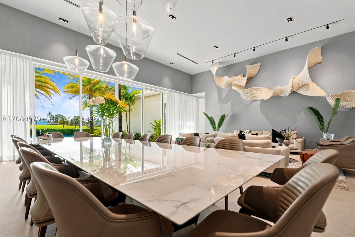 3939 Country Club Ln, Fort Lauderdale FL 33308