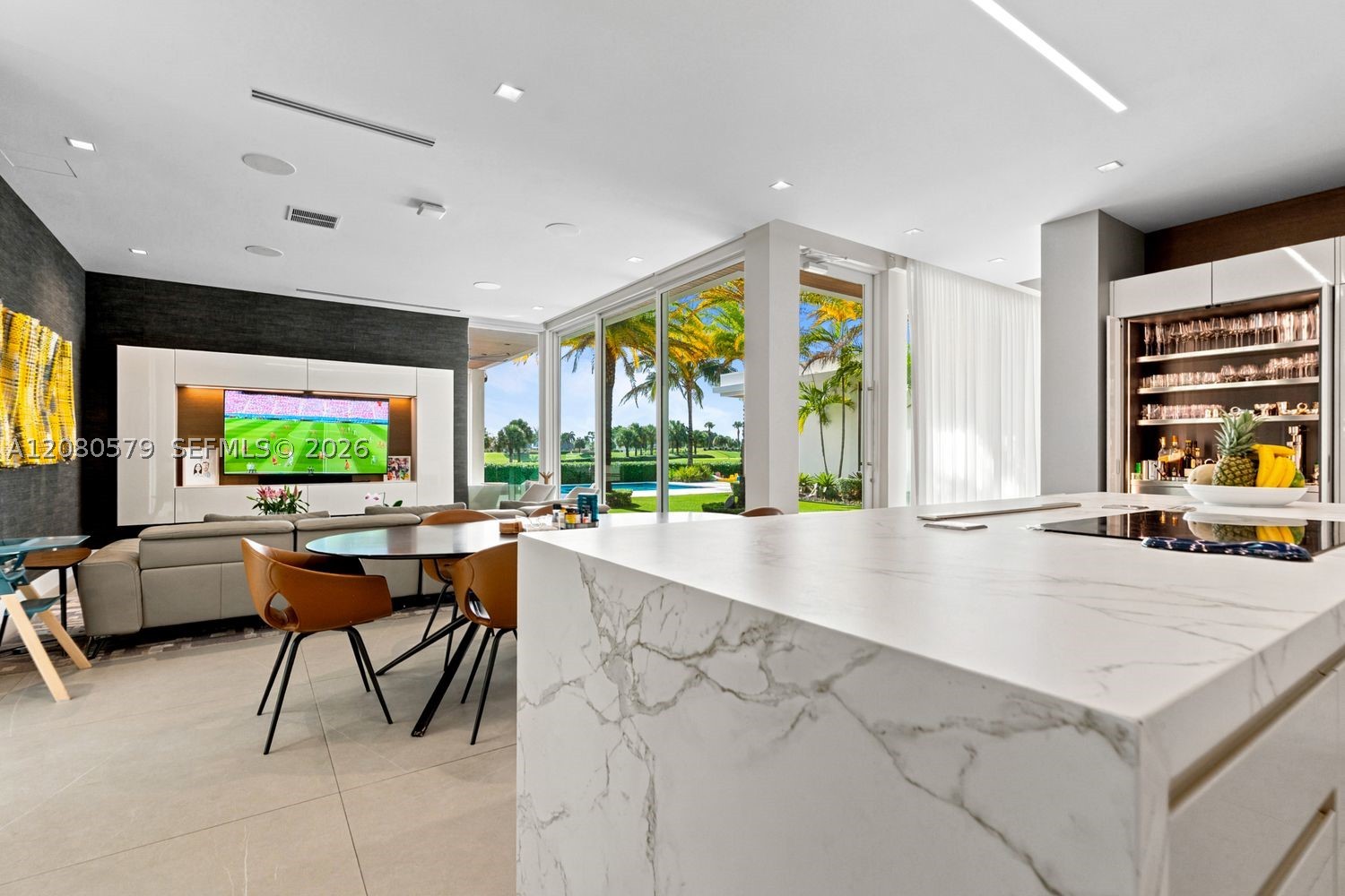 3939 Country Club Ln, Fort Lauderdale FL 33308