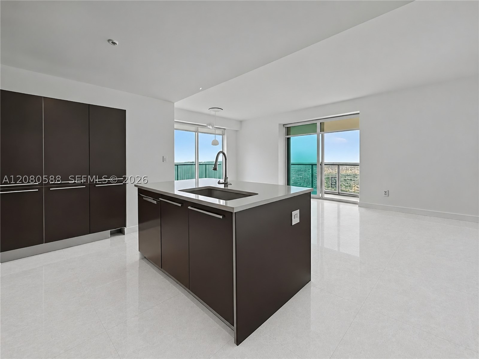 1900 N Bayshore Dr #3911, Miami FL 33132
