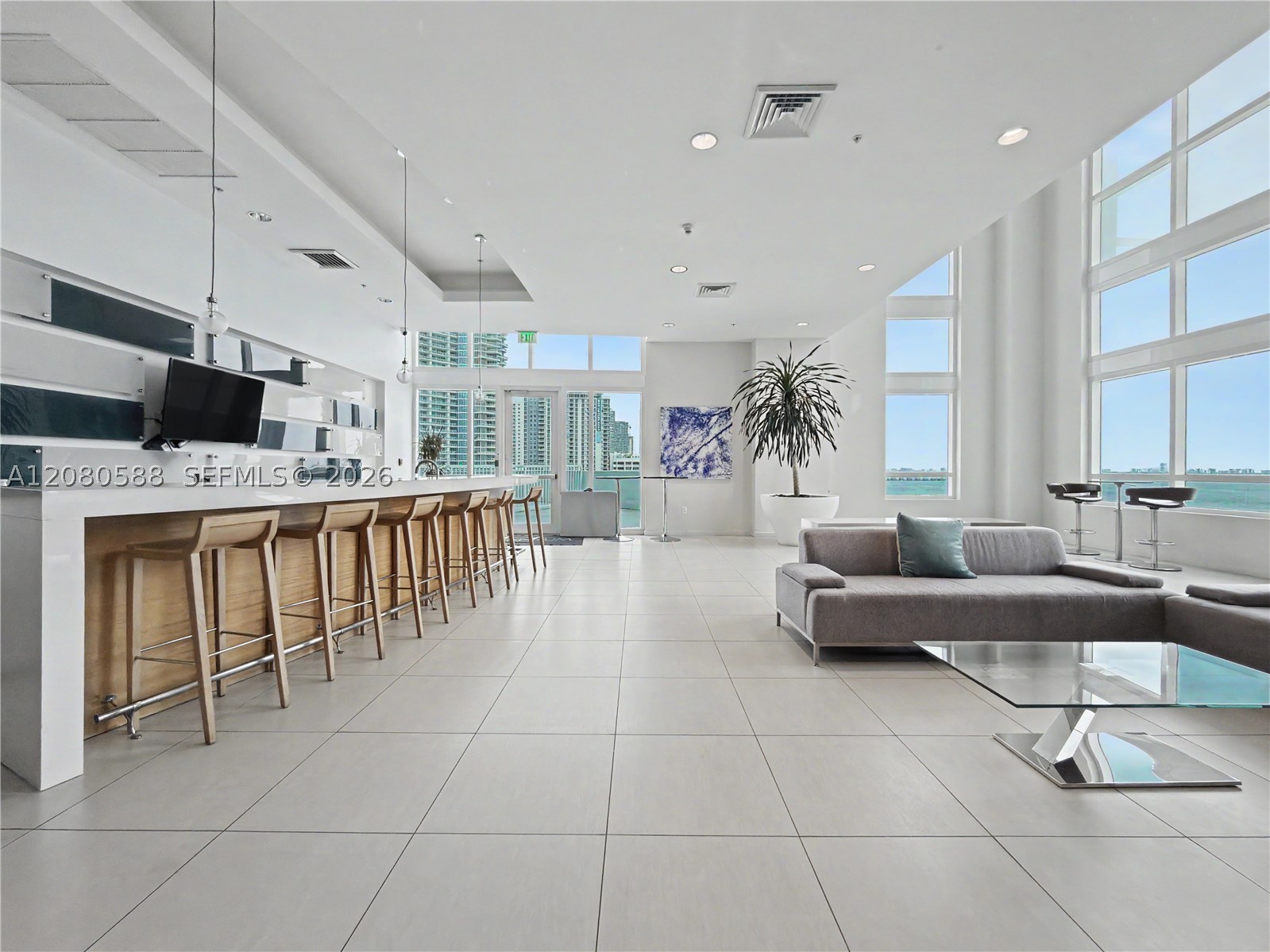 1900 N Bayshore Dr #3911, Miami FL 33132