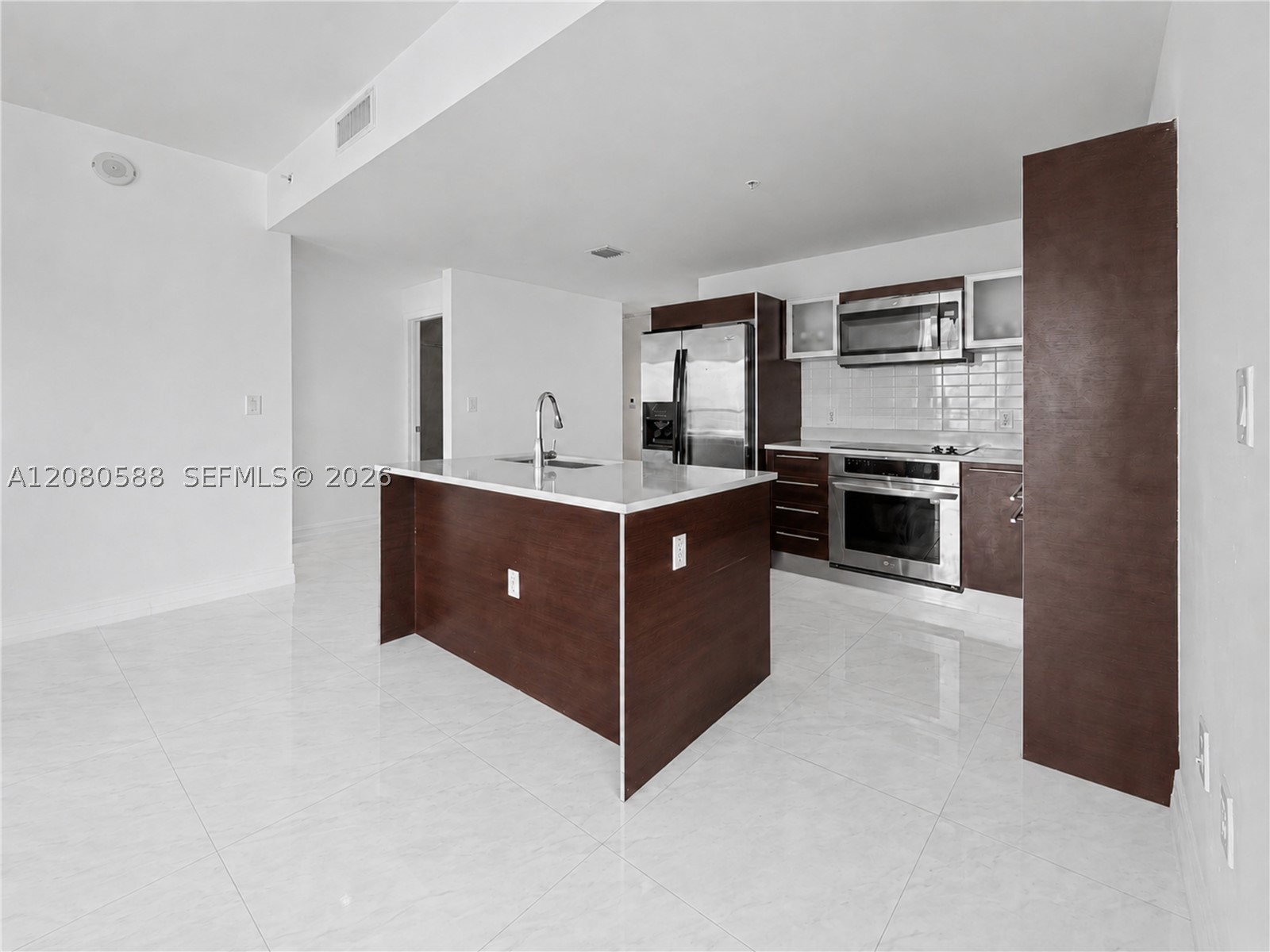 1900 N Bayshore Dr #3911, Miami FL 33132
