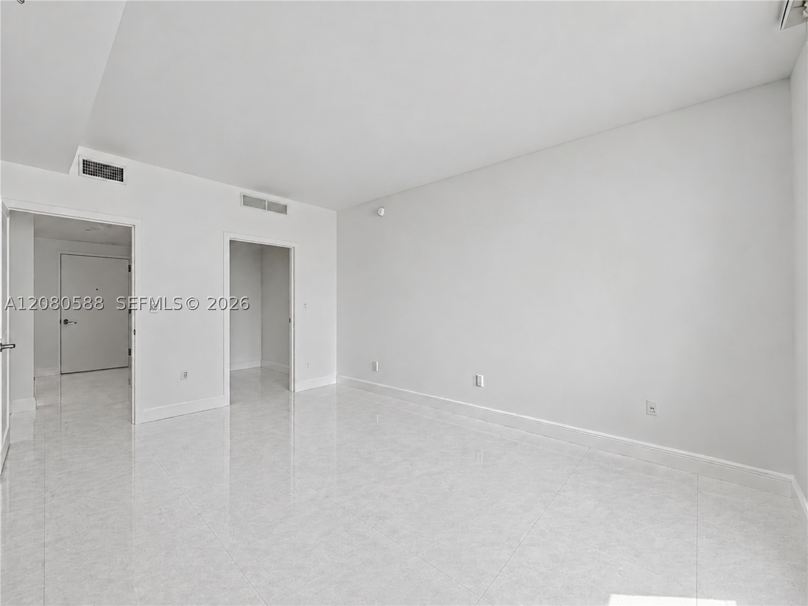 1900 N Bayshore Dr #3911, Miami FL 33132