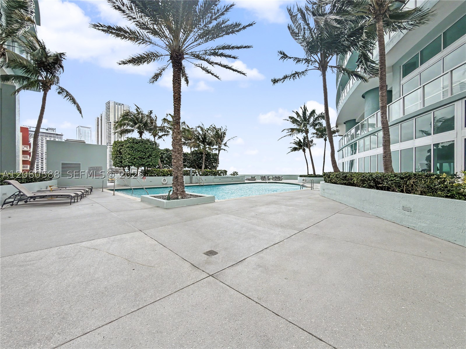1900 N Bayshore Dr #3911, Miami FL 33132