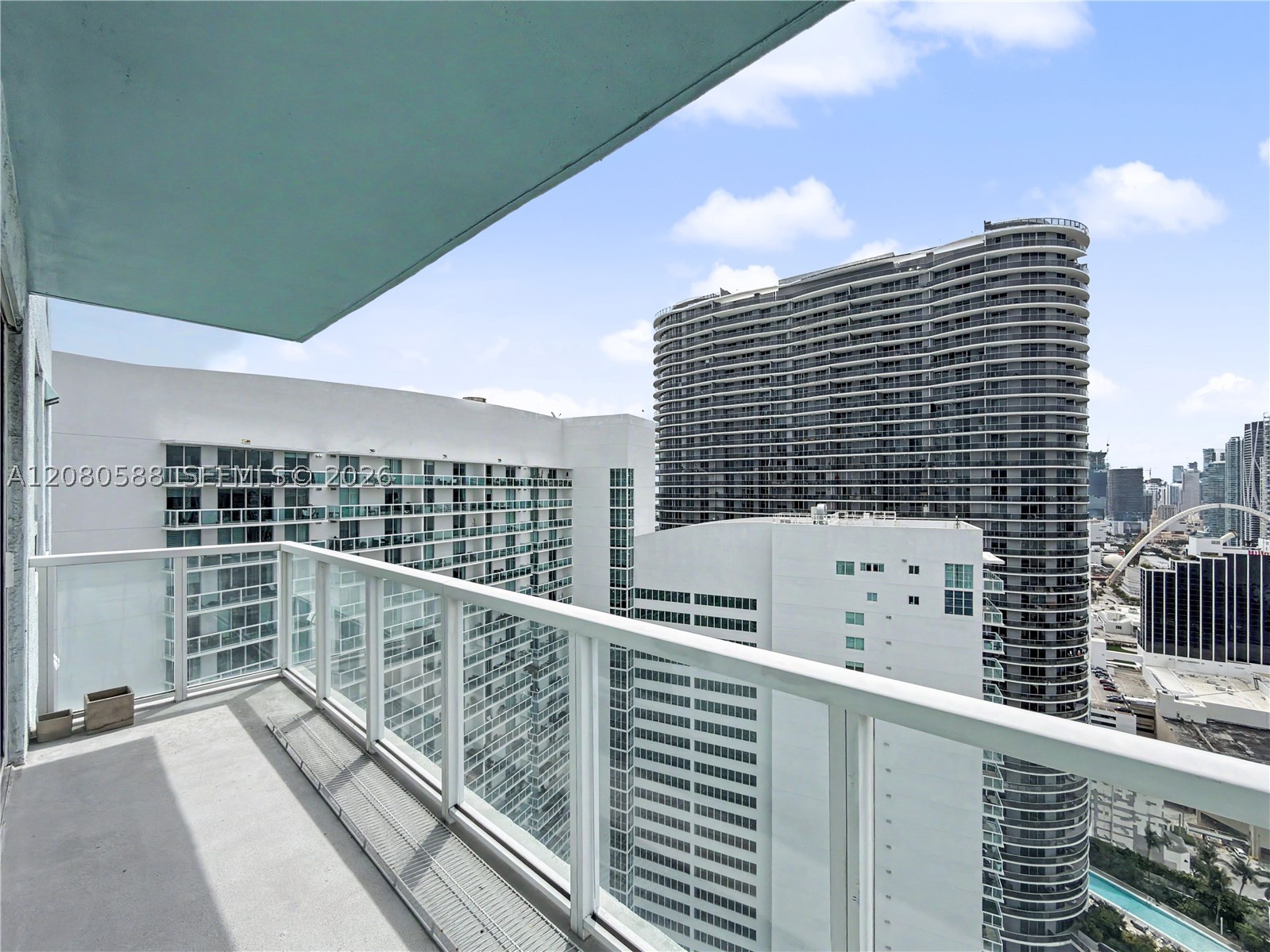1900 N Bayshore Dr #3911, Miami FL 33132