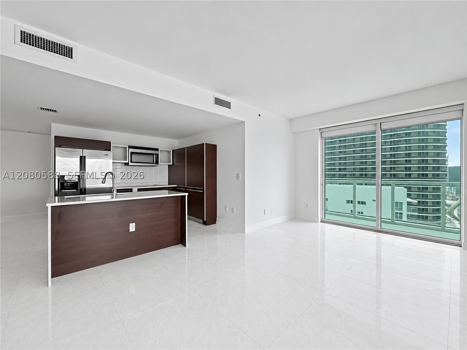 1900 N Bayshore Dr #3911, Miami FL 33132