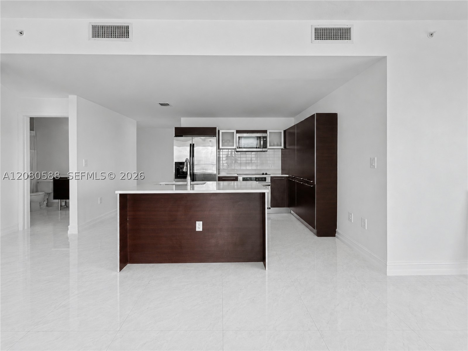 1900 N Bayshore Dr #3911, Miami FL 33132