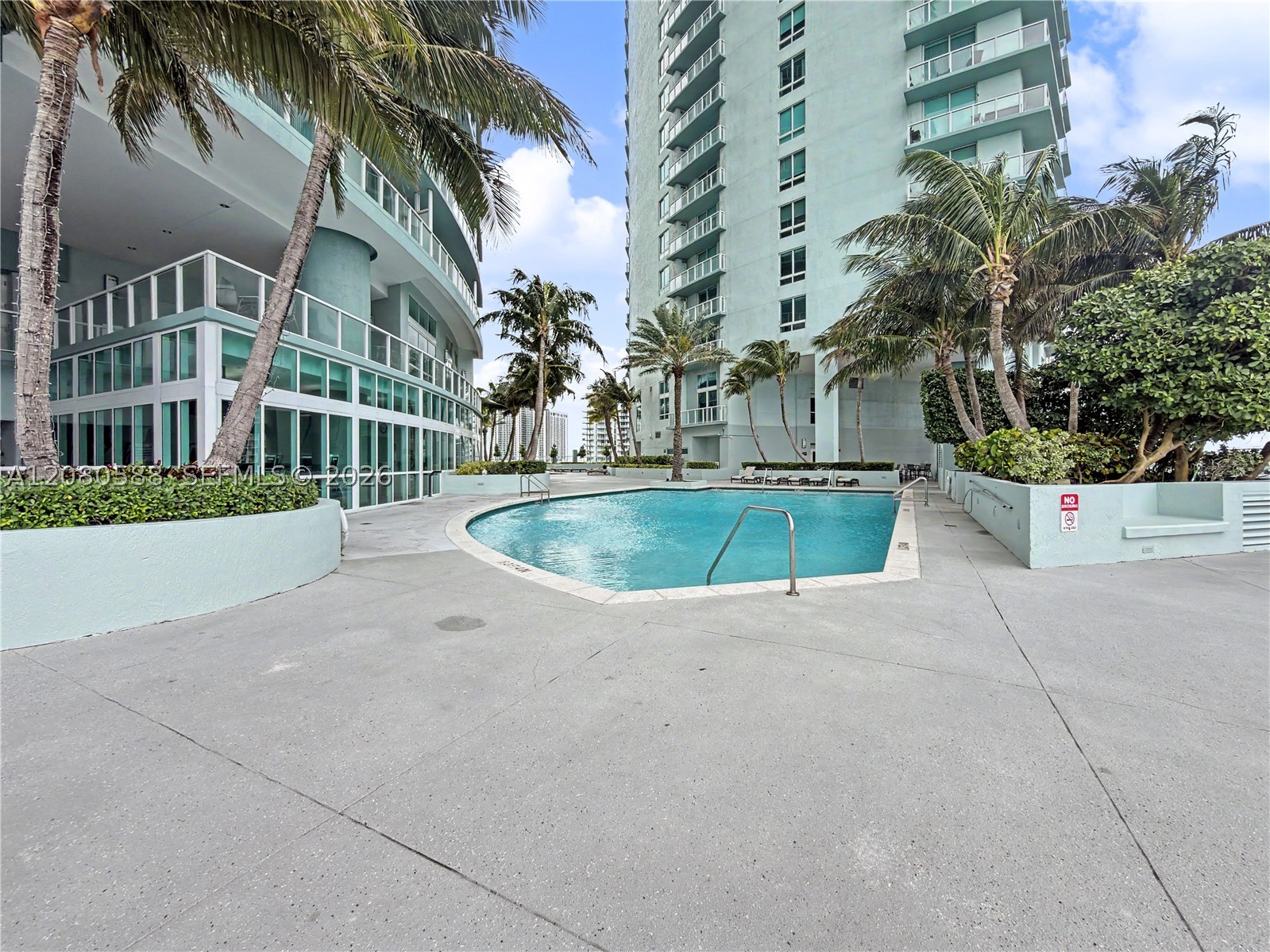 1900 N Bayshore Dr #3911, Miami FL 33132