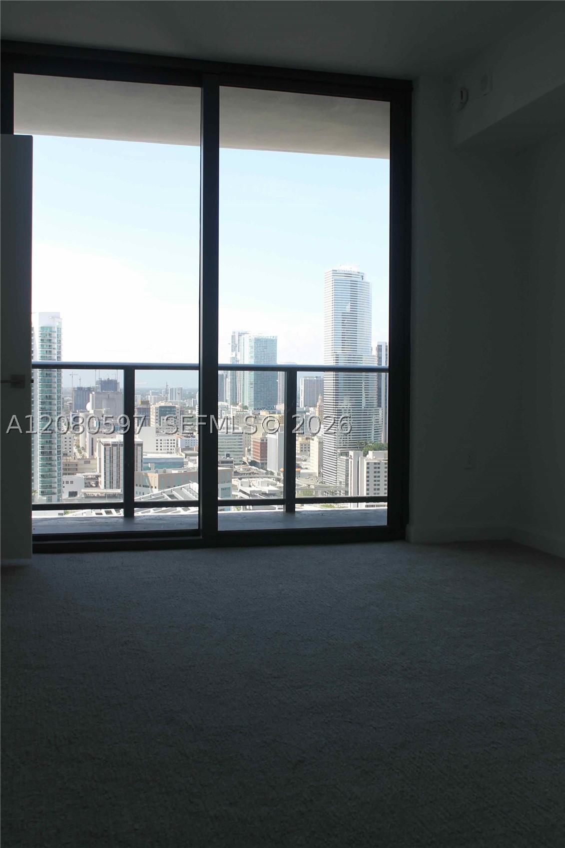 45 SW 9th St #2809, Miami FL 33130