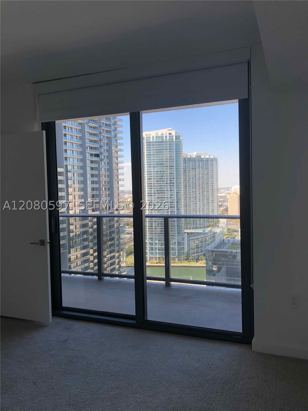 45 SW 9th St #2809, Miami FL 33130