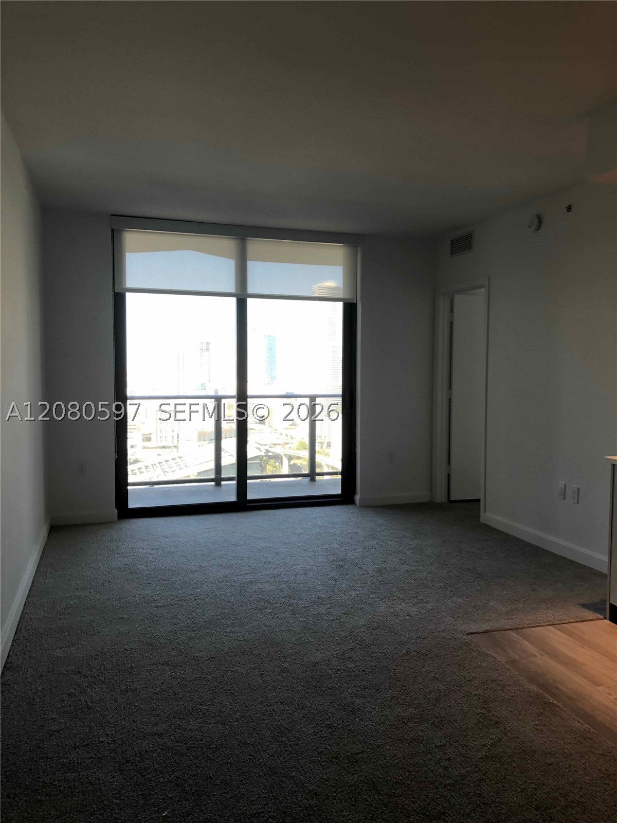 45 SW 9th St #2809, Miami FL 33130