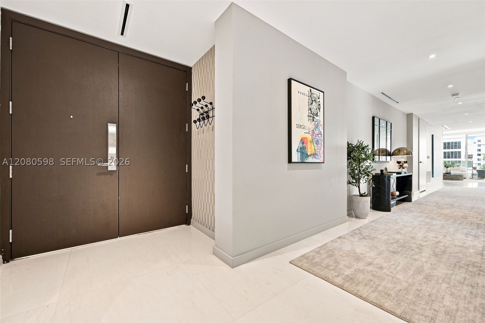 300 Biscayne Blvd Way #301, Miami FL 33131