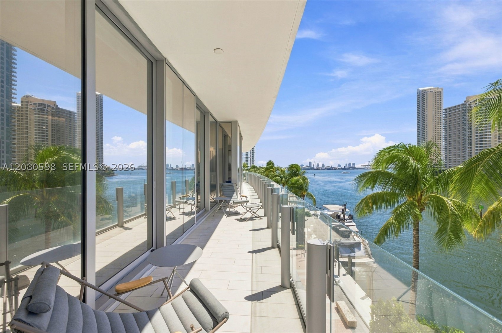 300 Biscayne Blvd Way #301, Miami FL 33131