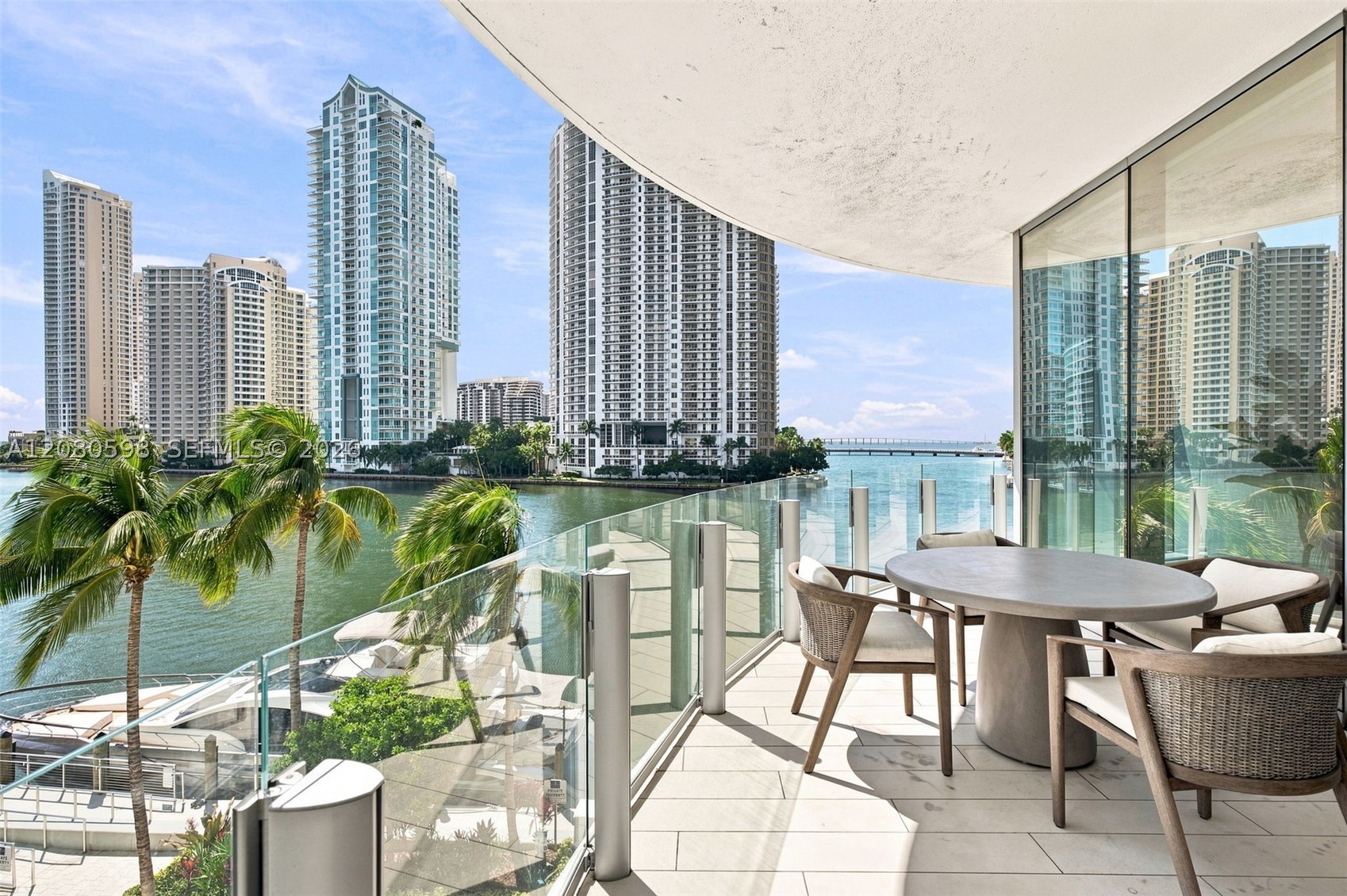 300 Biscayne Blvd Way #301, Miami FL 33131
