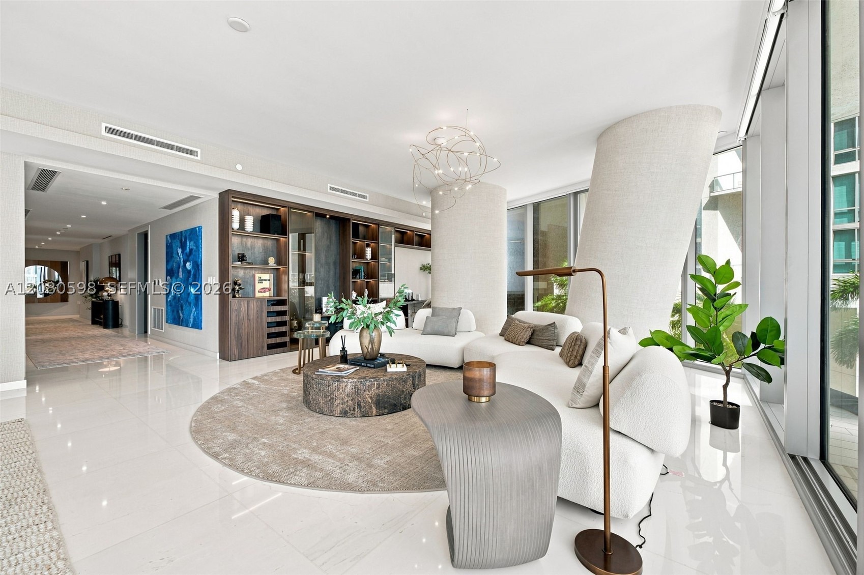 300 Biscayne Blvd Way #301, Miami FL 33131