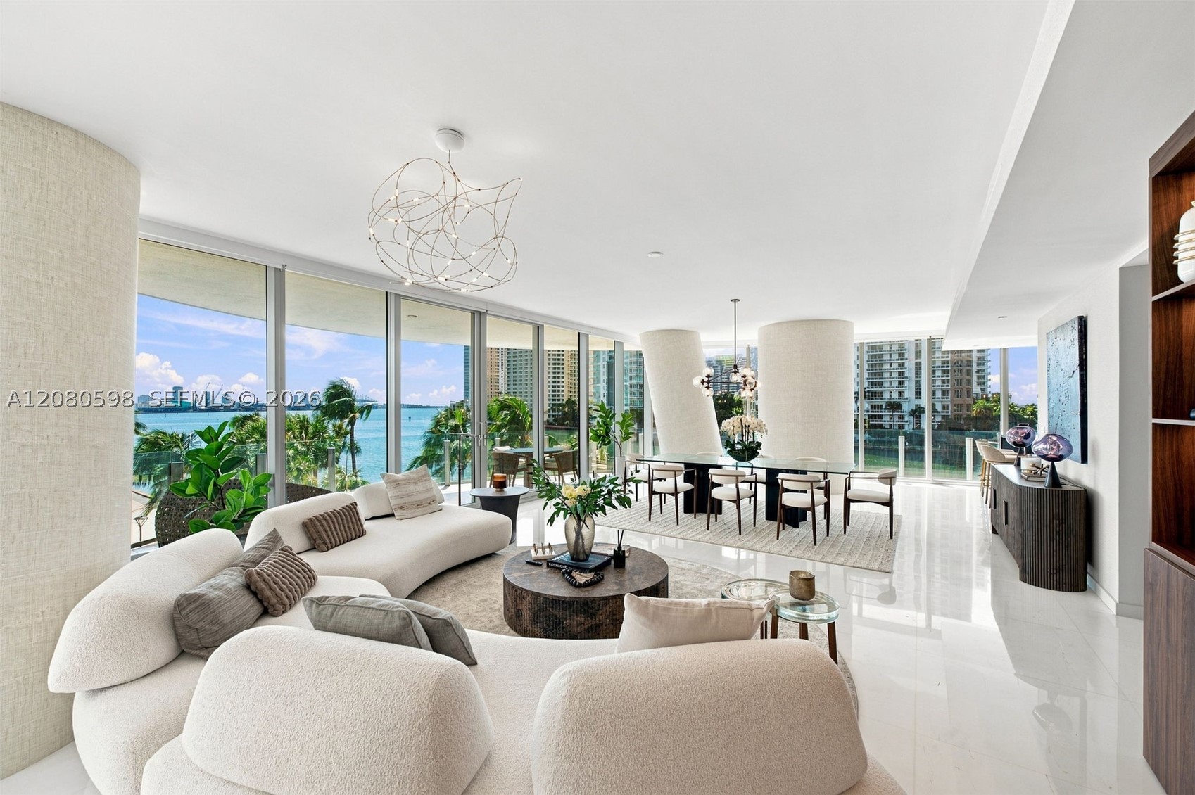 300 Biscayne Blvd Way #301, Miami FL 33131